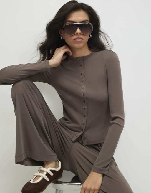 River Island Long sleeve soft touch top in brown , 2 of 4