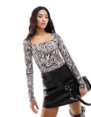 River Island River Island long sleeve square neck body in black and white zebra print-Neutral