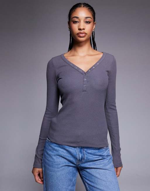 River Island longsleeve popper ribbed top in grey, 4 of 4