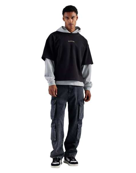 River Island Loose fit cargo jeans in black