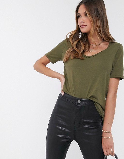 River Island loose fit v-neck t-shirt in khaki