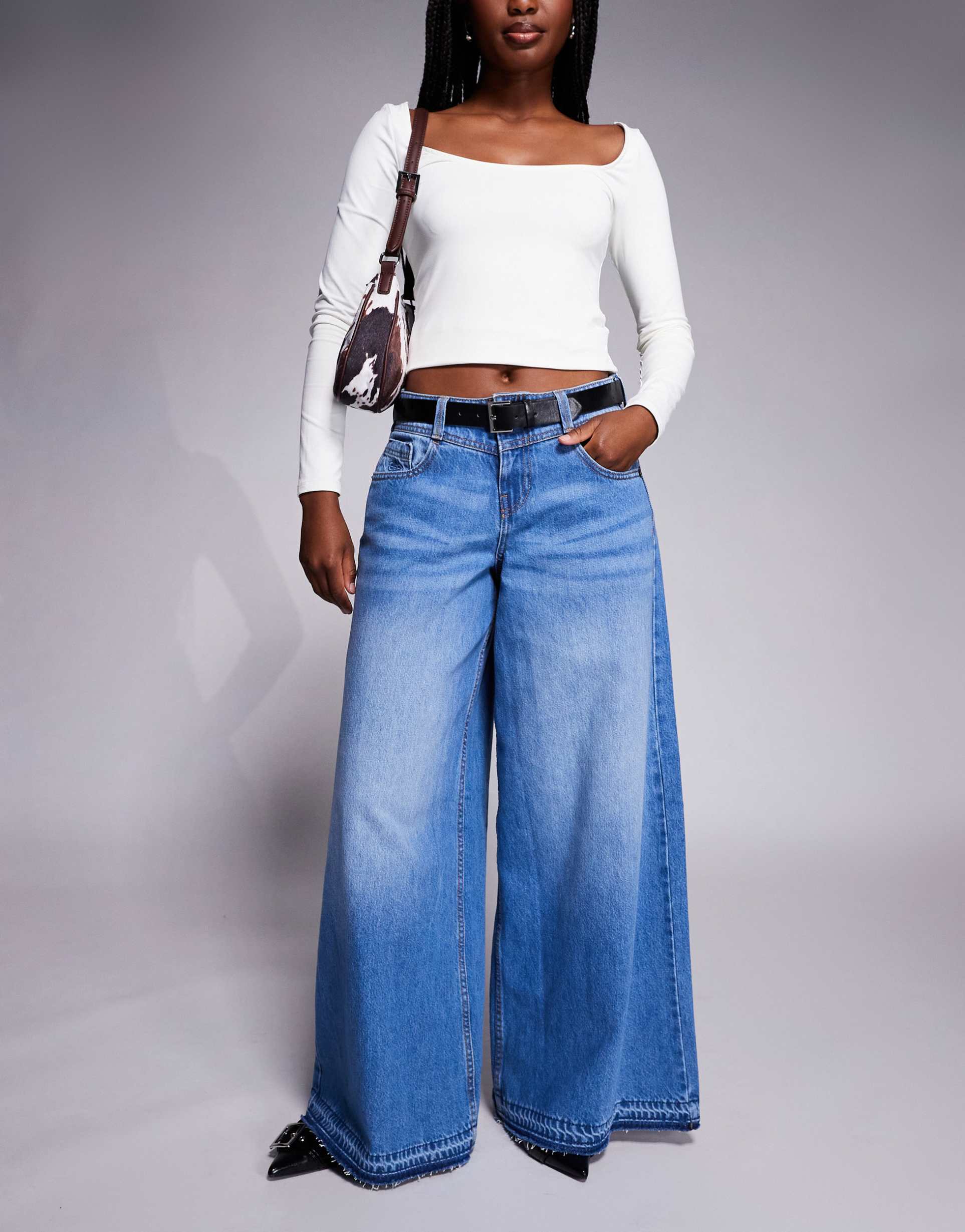 river island low rise baggy jeans in midwash blue