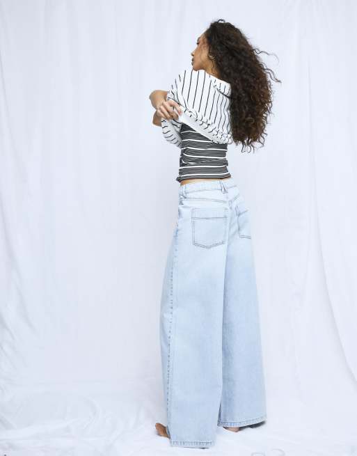 River Island Low rise baggy wide leg jeans in denim - light