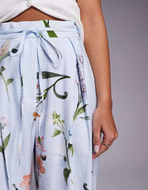 River Island - Lyseblå bukser i hørmateriale med blomstermønster og vide ben, 4 af 5