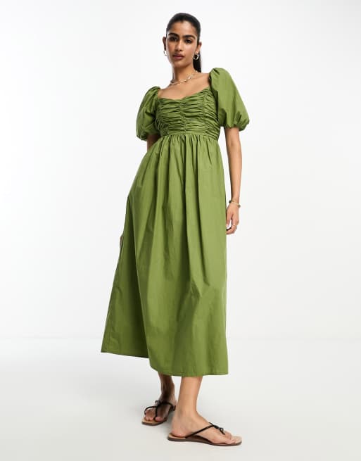 River Island – Marszczona na biuście sukienka midi w kolorze khaki