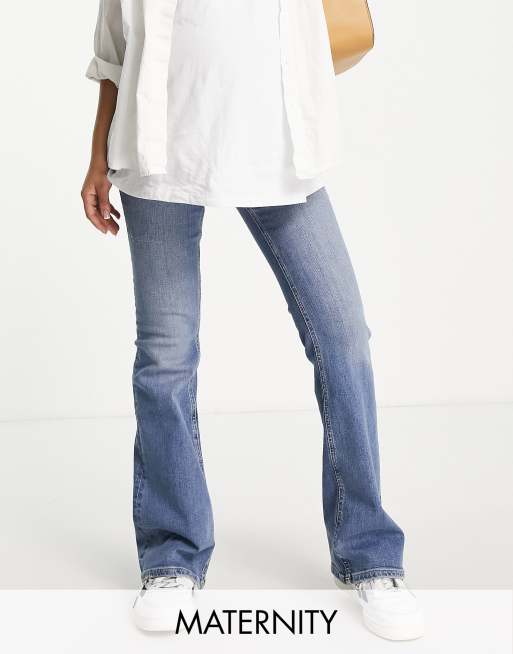 River Island Maternity - Amelie - Jeans a zampa in denim medio