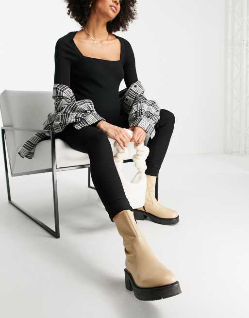 River Island Maternity molly over bump skinny jeans in black, 4 of 4