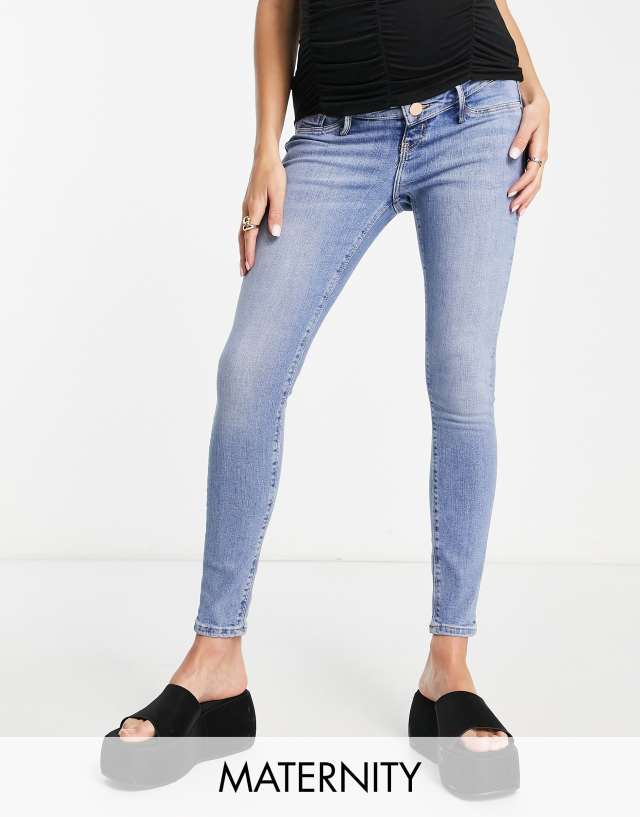 River Island Maternity Molly overbump skinny jean in light blue