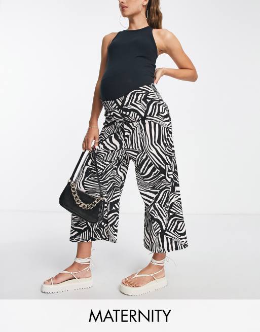 River Island – Maternity – Spodnie kuloty z marszczoną talią w czarny zwierzęcy wzór