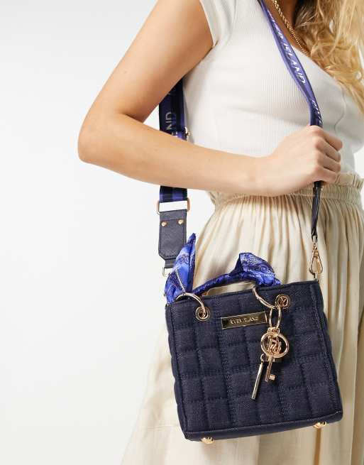 River Island - Maxi borsa trapuntata blu navy con foulard, 2 di 4