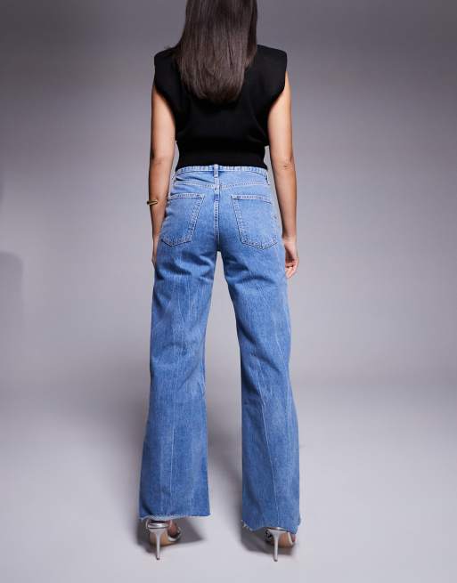 River Island – Mellanblå, avslappnade jeans med raka ben och öljetter, 2 av 5