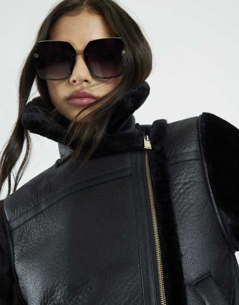 River Island Metal hexagon sunglasses in black - view 1