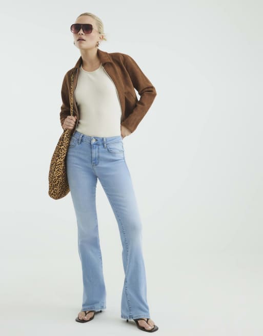 River Island Mid rise bootcut jeans in denim - light