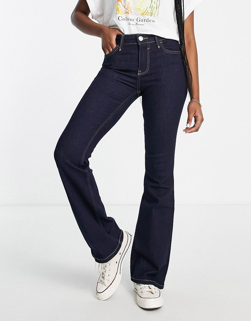River Island mid rise flared jeans in dark blue-Blues