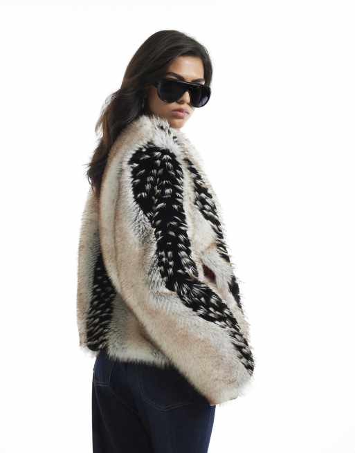 River Island Mixed faux fur plush coat in cream, 4 of 4