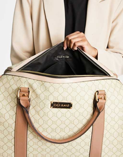 Beige ri monogram discount weekend duffle bag