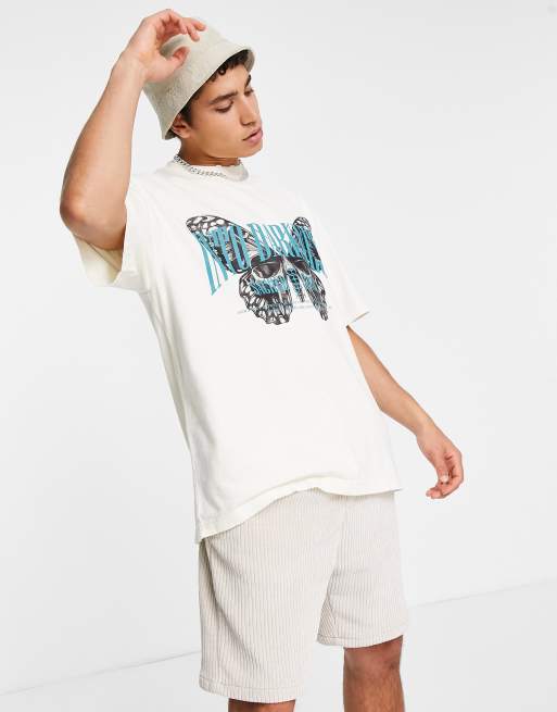 River Island moth skull print t-shirt in ecru, 3 of 4