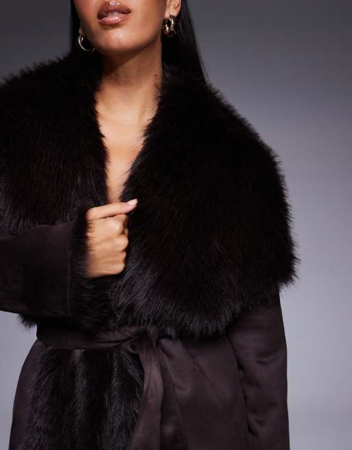 River Island - Mørkebrun frakke med vandfaldsdesign i imiteret pels, 4 af 4