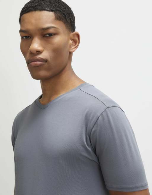 River Island Muscle fit cotton v neck t-shirt in grey, 2 of 4