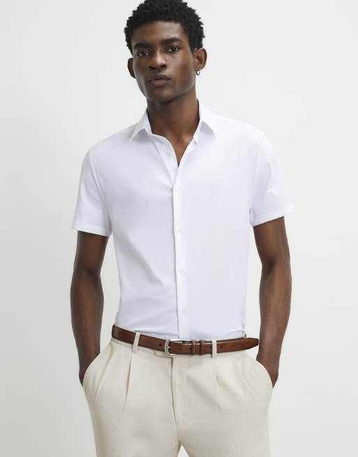 River Island Muscle fit short sleeve shirt in white, 3 of 4