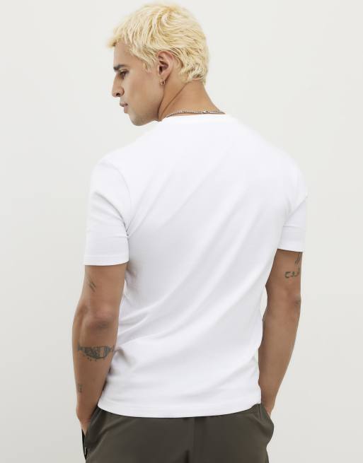 River Island Muscle fit stretch t-shirts 3 pack in white, 4 of 4
