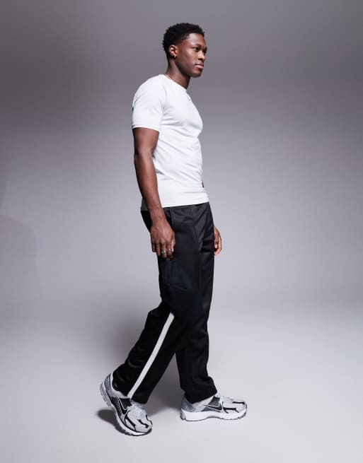 River Island muscle fit T-shirt in light gray