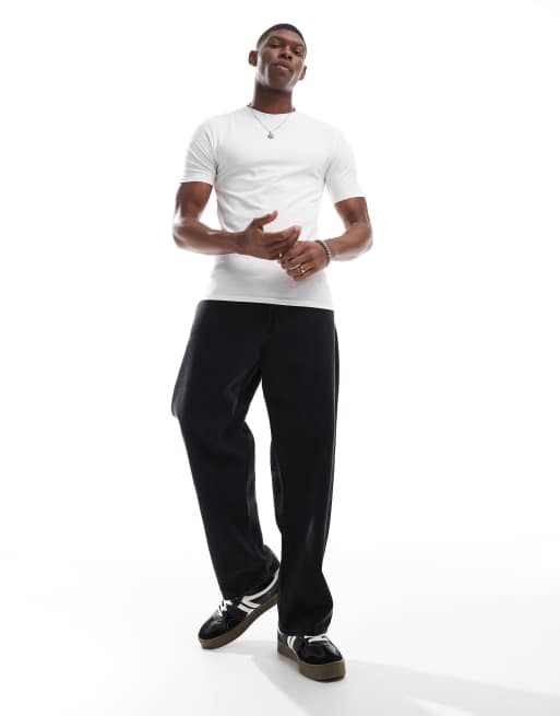River Island muscle fit t-shirt in white