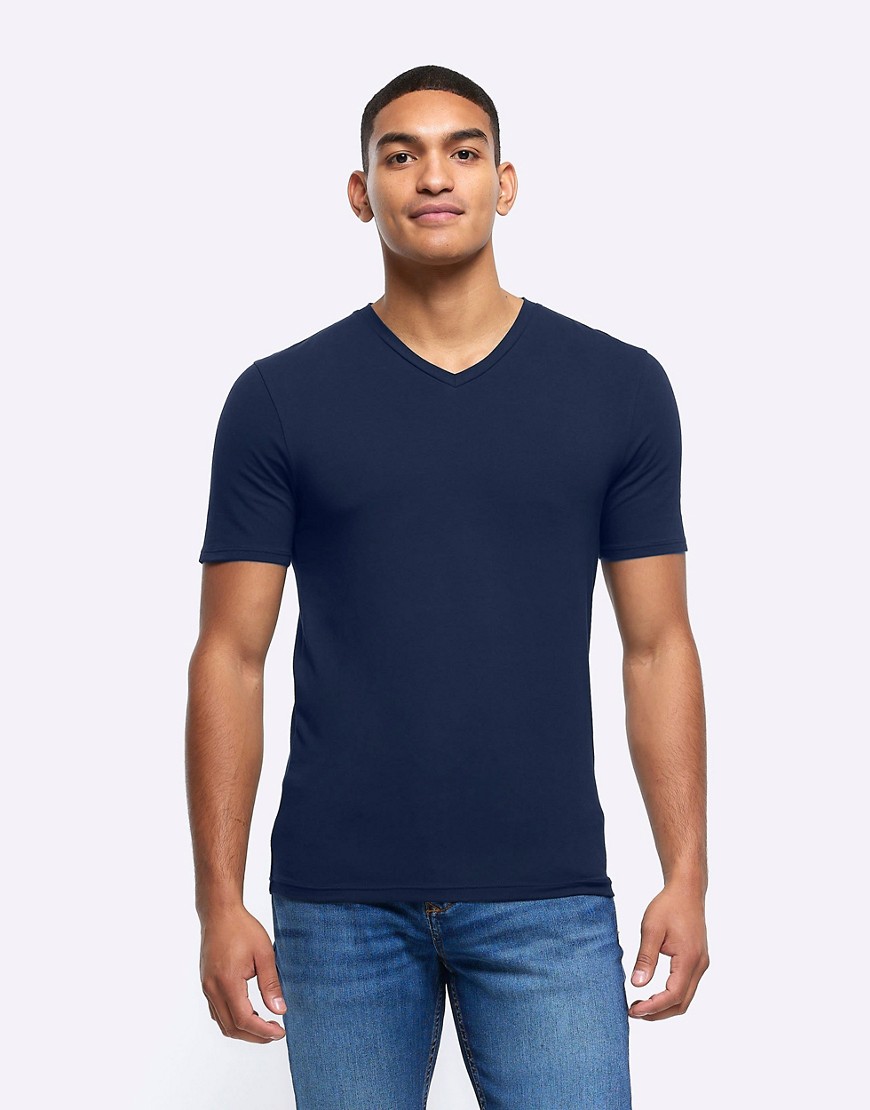 River Island Muscle fit v neck t-shirt in navy-Blue