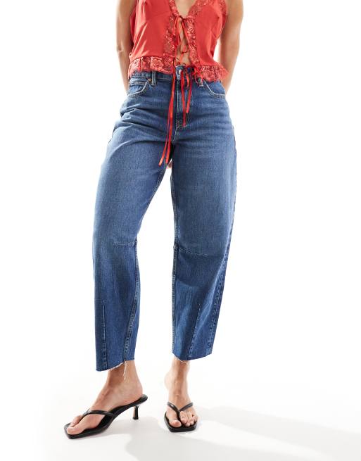 River Island – Niebieskie jeansy z baryłkowymi nogawkami