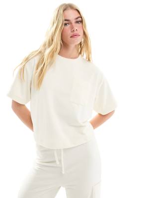 River Island Oversized cargo lounge t-shirt in cream - ASOS Price Checker