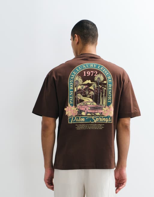 River Island oversized crest detail back print t-shirt in dark brown, 5 of 5
