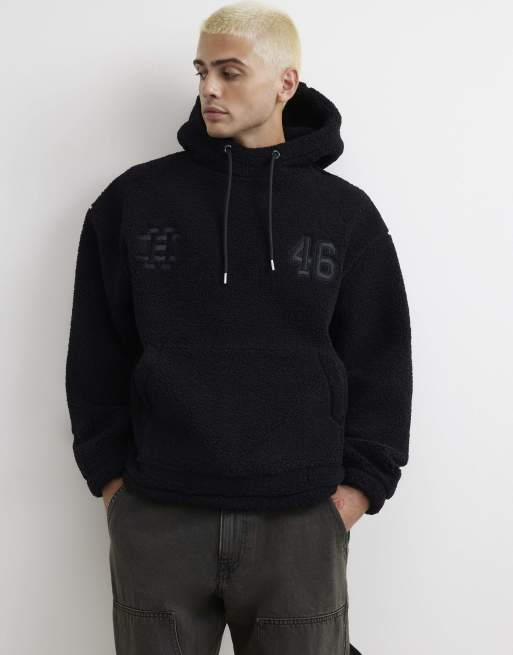 River Island Oversized fit borg 46 hoodie in black, 2 of 4