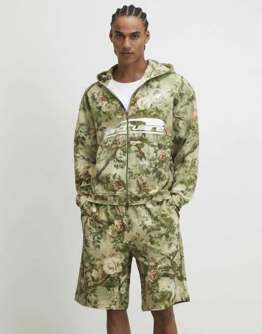 River Island Oversized fit camouflage floral hoodie in green, 3 of 4