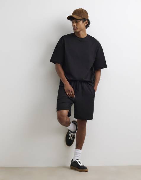 River Island Oversized fit t-shirt and shorts set in black - view 1