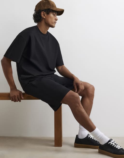 River Island Oversized fit t-shirt and shorts set in black, 3 of 4