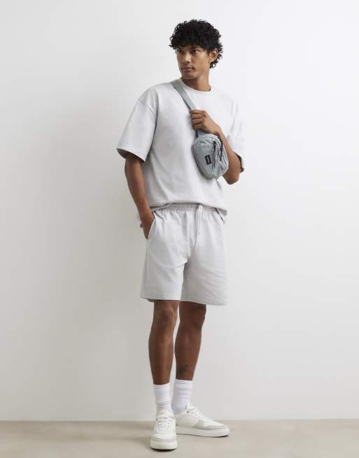 River Island Oversized fit t-shirt and shorts set in grey, 3 of 4