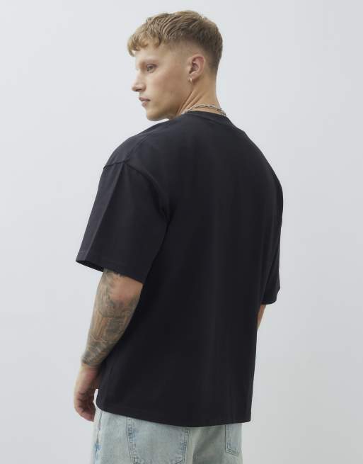 River Island Oversized fit t-shirt in black, 4 of 4
