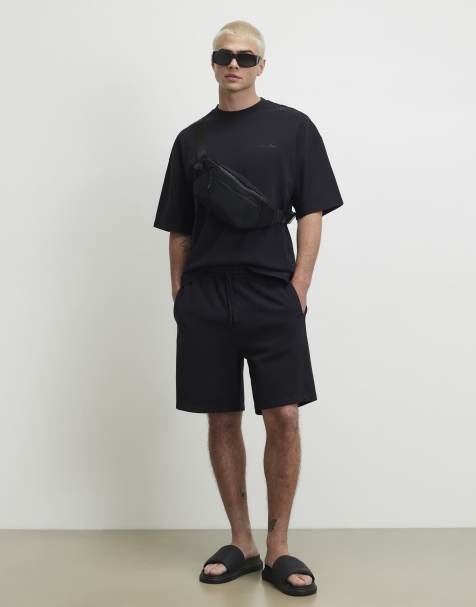 River Island Oversized fit t-shirt & shorts set in black - view 1