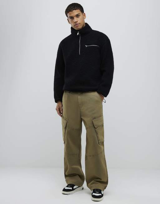 River Island Oversized half zip fleece sweatshirt in black, 2 of 4