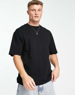 River Island oversized t-shirt in black | ASOS