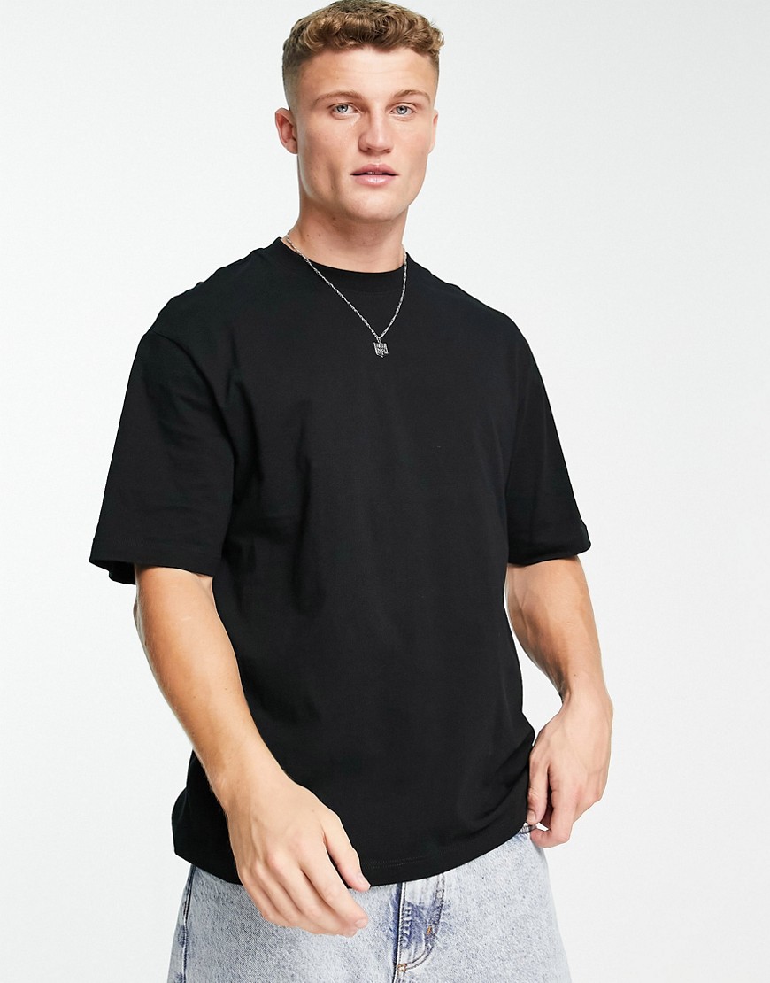 River Island oversized t-shirt in black