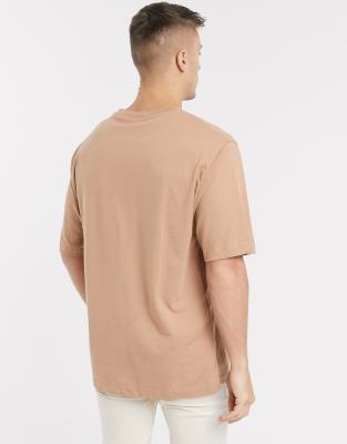 tan t shirt