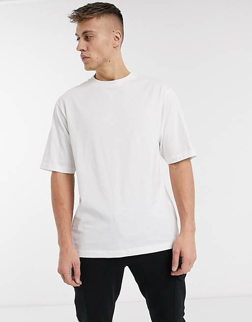 River Island oversized t-shirt in white | ASOS