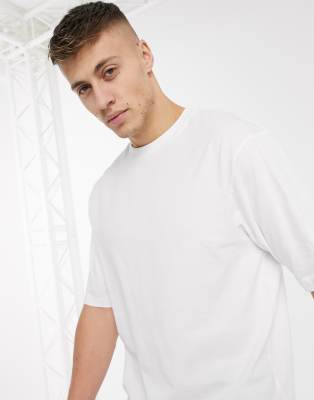 River Island oversized t-shirt in white 