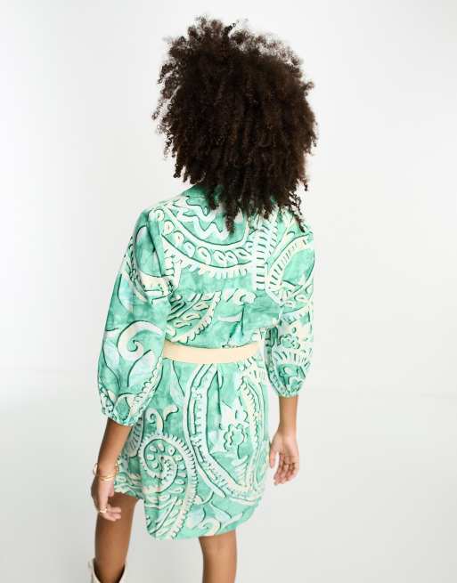 River Island paisley print shirt dress with raffia belt in green, 3 of 4