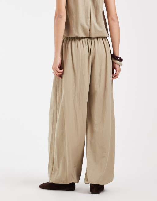 River Island - Pantalon bouffant en lin mélangé - Kaki, 5 de 5