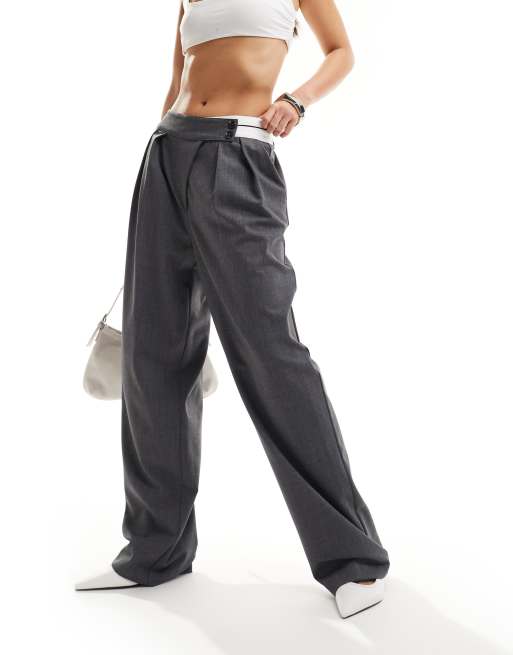 River Island - Pantaloni asimmetrici grigi con vita a contrasto, 3 di 5