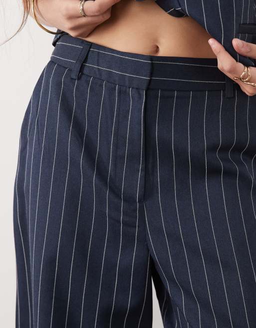 River Island - Pantaloni sartoriali a fondo ampio blu navy gessati, 2 di 5