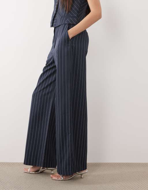 River Island - Pantaloni sartoriali a fondo ampio blu navy gessati, 3 di 5