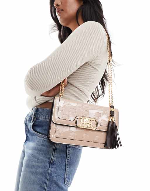 Light pink hot sale patent bag